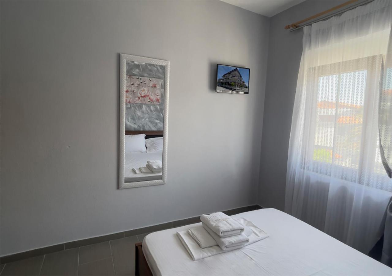 Niki Apartments Paralia Dionysiou Dış mekan fotoğraf