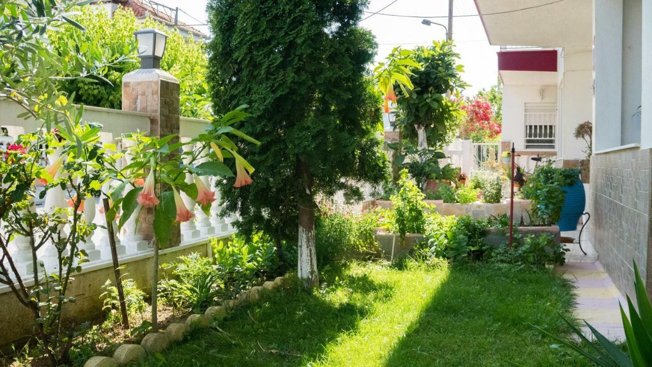 Niki Apartments Paralia Dionysiou Dış mekan fotoğraf